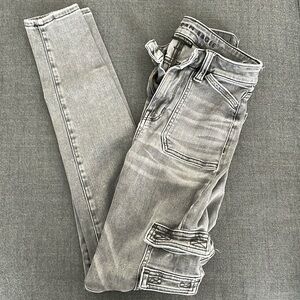 GUC American Eagle Great Stonewashed Skinny Jeans
Size 00Long